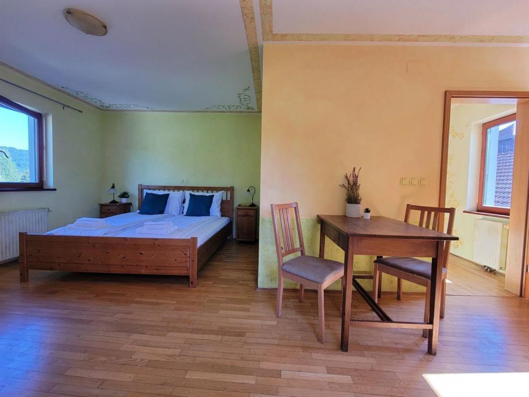 Krka River Lodge Znojile pri Krki Bagian luar foto