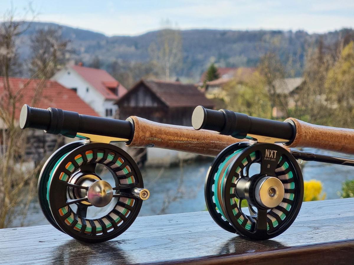 Krka River Lodge Znojile pri Krki Bagian luar foto